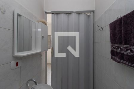 Banheiro 1 de casa à venda com 2 quartos, 125m² em Vila Ede, São Paulo