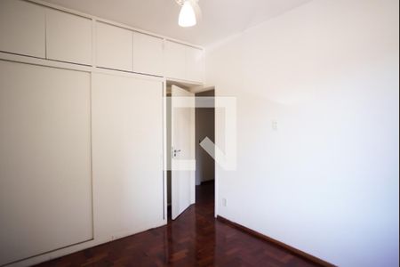 Quarto 1 de apartamento para alugar com 3 quartos, 76m² em Indaiá, Belo Horizonte