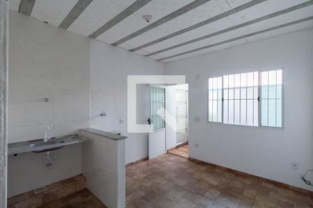 Sala/Cozinha de casa de condomínio para alugar com 2 quartos, 60m² em Glória, Belo Horizonte