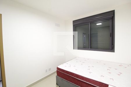 Suíte 1 de apartamento para alugar com 3 quartos, 135m² em Jardim Karaíba, Uberlândia