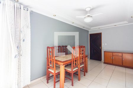 Sala  de apartamento à venda com 3 quartos, 60m² em Piratininga, Osasco