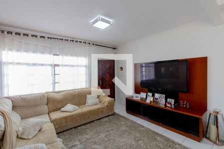 Sala de casa para alugar com 2 quartos, 162m² em Vila Paranaguá, São Paulo