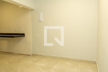 Sala de casa para alugar com 2 quartos, 150m² em Jardim Paz, Americana