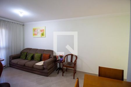 Sala de apartamento à venda com 2 quartos, 79m² em Vila Carmosina, São Paulo