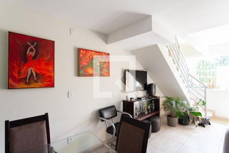 Sala de Jantar de casa para alugar com 2 quartos, 108m² em Santa Terezinha, Belo Horizonte