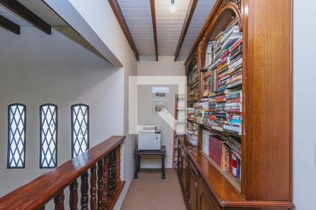 Casa de condomínio para alugar com 580m², 6 quartos e 4 vagas Casa de condomínio para alugar com 580m², 6 quartos e 4 vagasHall dos quartos