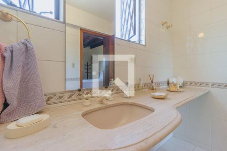 Casa de condomínio para alugar com 580m², 6 quartos e 4 vagas Casa de condomínio para alugar com 580m², 6 quartos e 4 vagasSuíte 1 banheiro