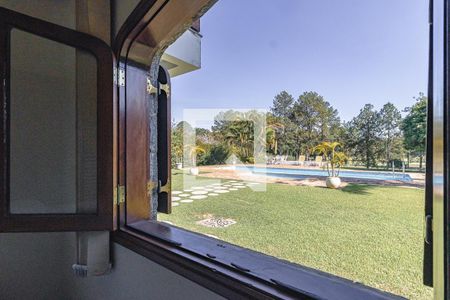 Casa de condomínio para alugar com 580m², 6 quartos e 4 vagas Casa de condomínio para alugar com 580m², 6 quartos e 4 vagasQuarto 5 vista