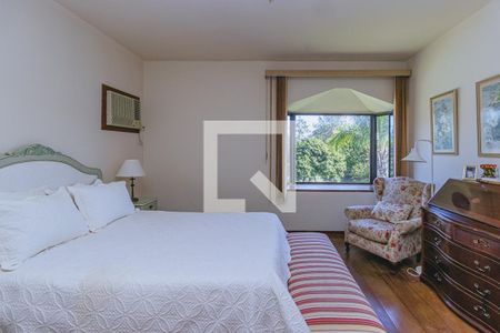 Casa de condomínio para alugar com 580m², 6 quartos e 4 vagas Casa de condomínio para alugar com 580m², 6 quartos e 4 vagasSuíte 3