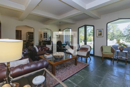 Casa de condomínio para alugar com 580m², 6 quartos e 4 vagas Casa de condomínio para alugar com 580m², 6 quartos e 4 vagasSala térreo