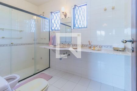 Casa de condomínio para alugar com 580m², 6 quartos e 4 vagas Casa de condomínio para alugar com 580m², 6 quartos e 4 vagasSuíte 1 banheiro