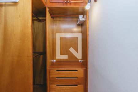 Casa de condomínio para alugar com 580m², 6 quartos e 4 vagas Casa de condomínio para alugar com 580m², 6 quartos e 4 vagasSuíte 2