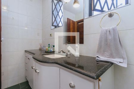 Casa de condomínio para alugar com 580m², 6 quartos e 4 vagas Casa de condomínio para alugar com 580m², 6 quartos e 4 vagasSuíte 4