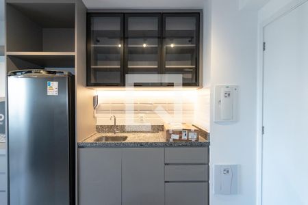 Cozinha de apartamento à venda com 1 quarto, 35m² em Indianópolis, São Paulo