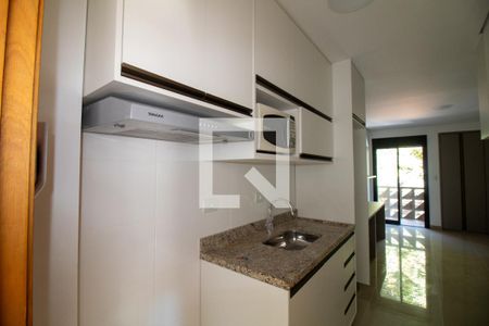 Cozinha de kitnet/studio para alugar com 1 quarto, 27m² em Jardim Caravelas, São Paulo