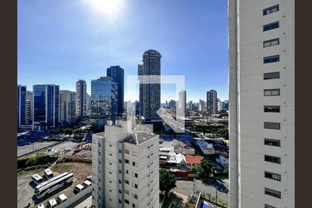 Vista de apartamento para alugar com 2 quartos, 66m² em Santo Amaro, São Paulo