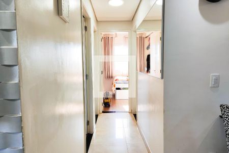 Corredor de apartamento para alugar com 3 quartos, 60m² em Vila Noemia, Mauá