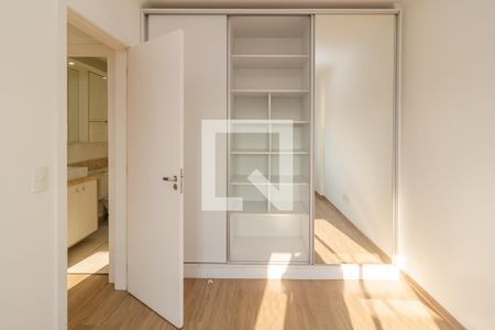 Quarto 1 de apartamento para alugar com 2 quartos, 50m² em Partenon, Porto Alegre