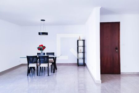 Sala de apartamento à venda com 4 quartos, 180m² em Vila Bastos, Santo André