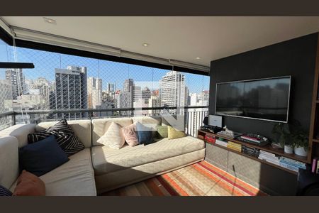 Sala de TV de apartamento à venda com 2 quartos, 140m² em Cerqueira César, São Paulo
