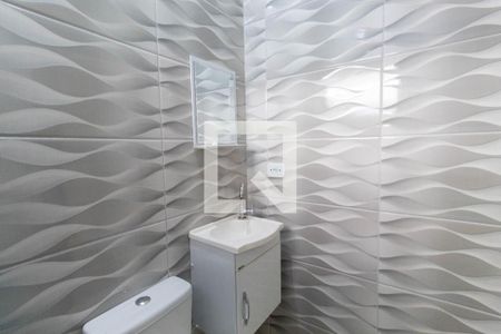 Banheiro da Suíte de casa para alugar com 1 quarto, 28m² em Jardim Coimbra, São Paulo
