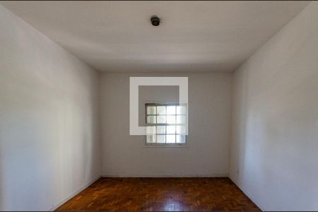 Quarto 1 de casa para alugar com 3 quartos, 80m² em Vila Albertina, São Paulo