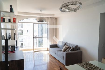 Sala de apartamento à venda com 3 quartos, 72m² em Vila Suzana, São Paulo
