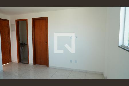 Sala de apartamento à venda com 1 quarto, 57m² em Freguesia (jacarepaguá), Rio de Janeiro