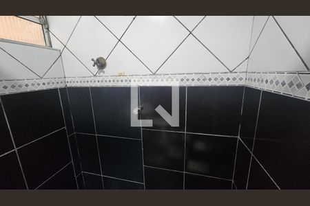 Banheiro da Suíte de casa para alugar com 3 quartos, 200m² em Ponta da Praia, Santos