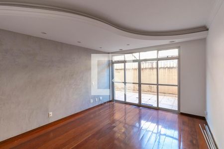 Apartamento para alugar com 4 quartos, 200m² em Gutierrez, Belo Horizonte