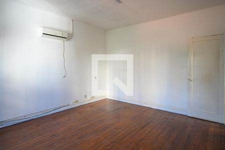 Casa à venda com 3 quartos, 340m² em Aclimação, São Paulo