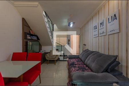 Sala de casa à venda com 2 quartos, 67m² em Piratininga, Belo Horizonte