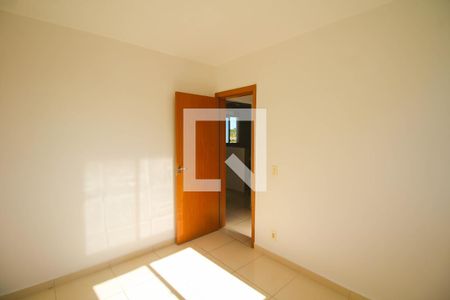 Quarto 2 de apartamento para alugar com 2 quartos, 50m² em Passo das Pedras, Gravataí