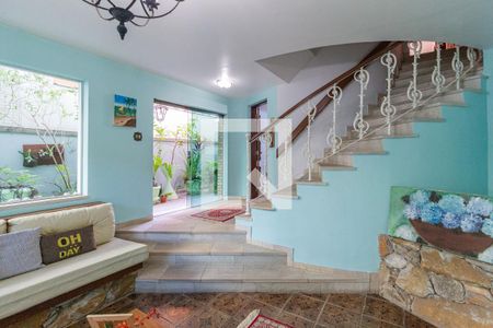 Sala 1 de casa para alugar com 3 quartos, 328m² em Vila Yara, Osasco