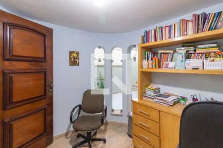 Escritório de casa para alugar com 3 quartos, 328m² em Vila Yara, Osasco