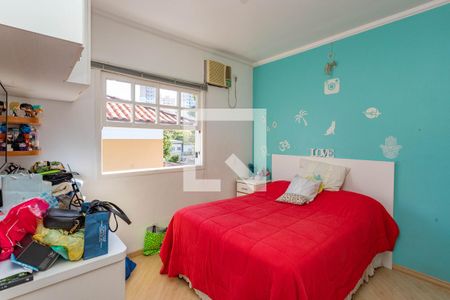 Quarto 1 de casa de condomínio para alugar com 3 quartos, 192m² em Taboão, São Bernardo do Campo