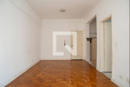 Sala/Quarto de kitnet/studio à venda com 1 quarto, 32m² em Centro, São Paulo