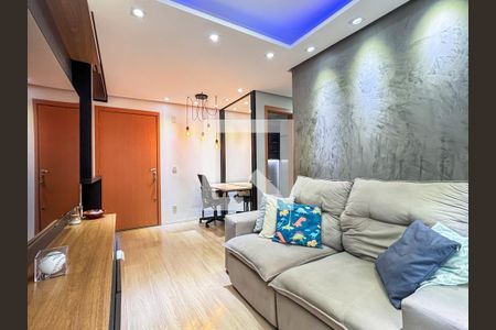 Sala de apartamento à venda com 2 quartos, 50m² em Costa E Silva, Porto Alegre