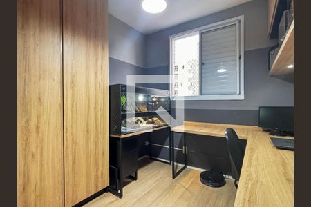 Quarto 1 de apartamento à venda com 2 quartos, 50m² em Costa E Silva, Porto Alegre