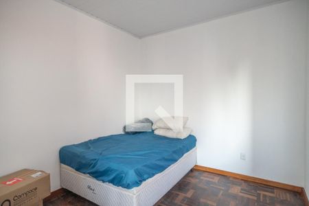 Quarto 1 de apartamento para alugar com 2 quartos, 40m² em Cristal, Porto Alegre