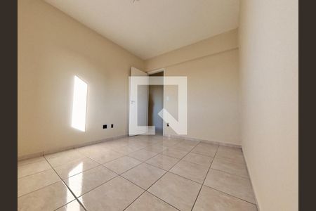 Quarto 2 de apartamento para alugar com 2 quartos, 55m² em Vila Palmeiras, São Paulo