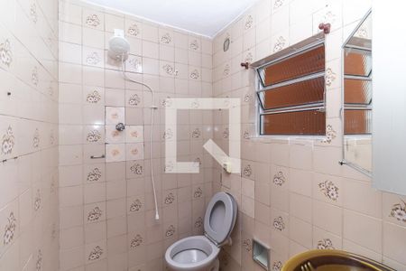 Banheiro de casa para alugar com 1 quarto, 80m² em Vila Ema, São Paulo