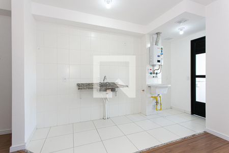 Cozinha de apartamento para alugar com 3 quartos, 65m² em Vila Esperança, São Paulo