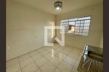 Casa para alugar com 50m², 1 quarto e sem vagaSala/cozinha