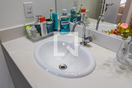 Banheiro Social de apartamento à venda com 1 quarto, 67m² em Bethaville I, Barueri