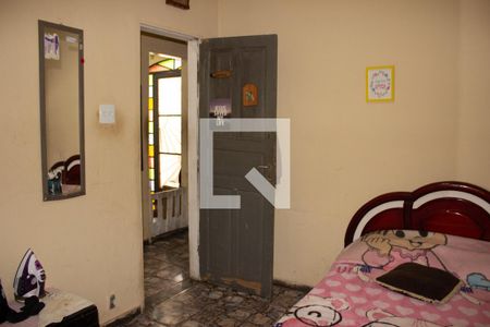 Quarto 1 de casa para alugar com 6 quartos, 180m² em São Joaquim, Contagem