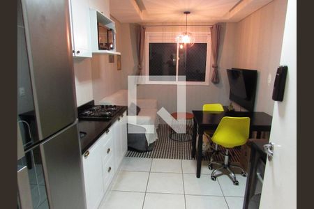 Sala/Cozinha de apartamento para alugar com 2 quartos, 35m² em Parque Munhoz, São Paulo