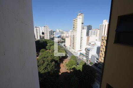 Sala - Sacada Vista de apartamento para alugar com 1 quarto, 81m² em Centro, Campinas