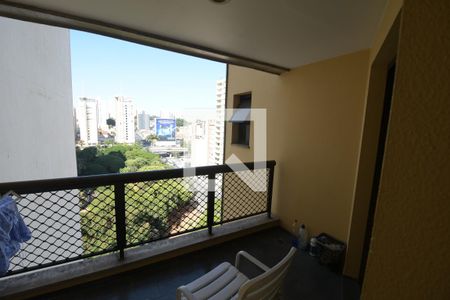 Quarto  - Vista de apartamento para alugar com 1 quarto, 81m² em Centro, Campinas