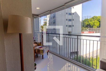 Varanda da Sala de apartamento para alugar com 3 quartos, 68m² em Vila Ipojuca, São Paulo